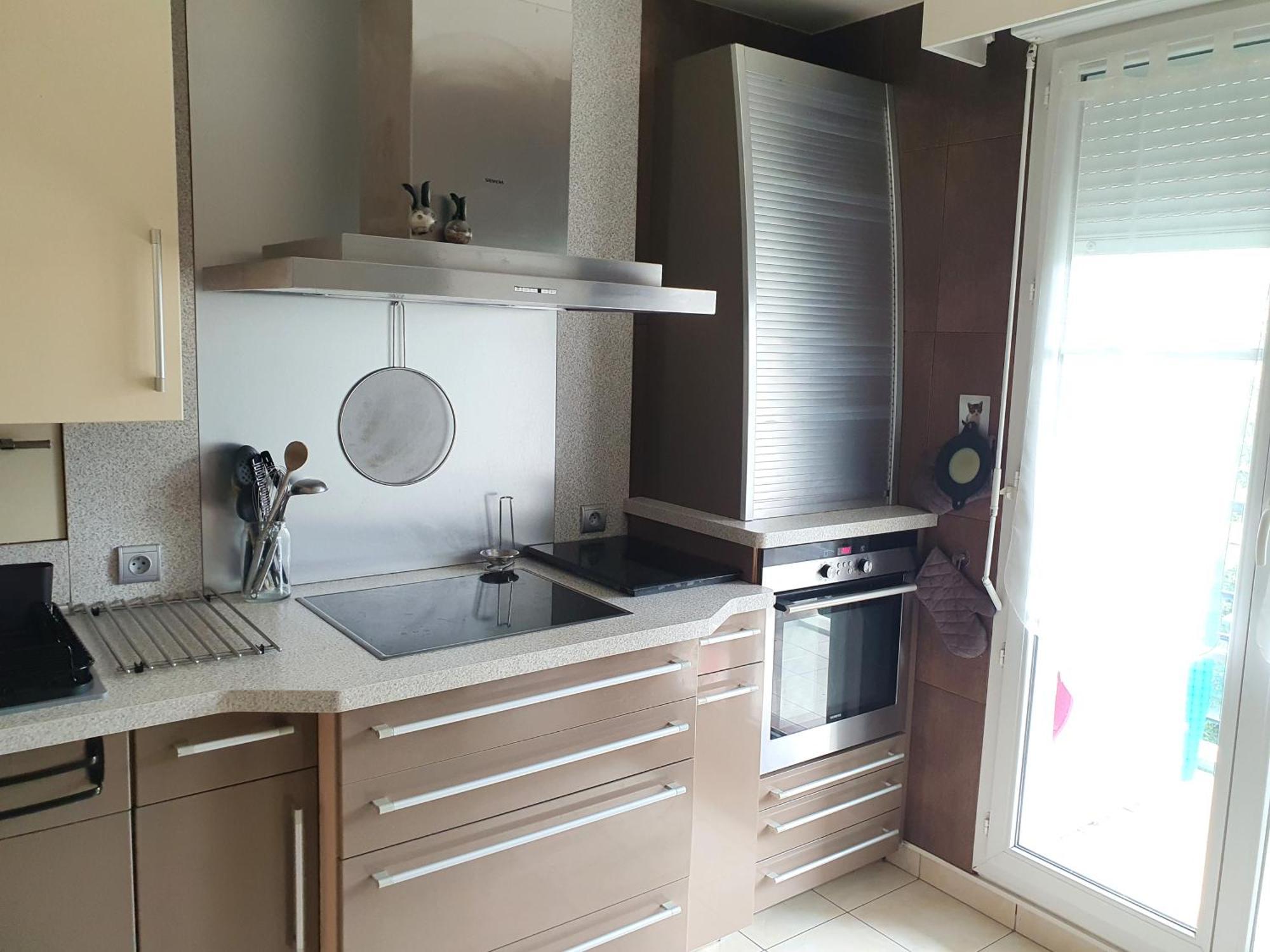 Appartement Residentiel Au Vert Et Au Frais 몽티그니레브레통노 외부 사진